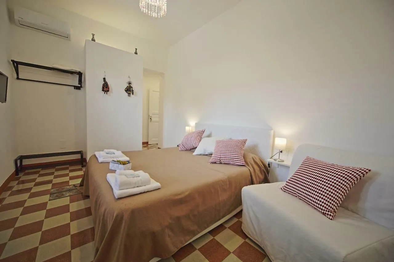 Palazzo Torre Apartment Palermo 0*,  Italia